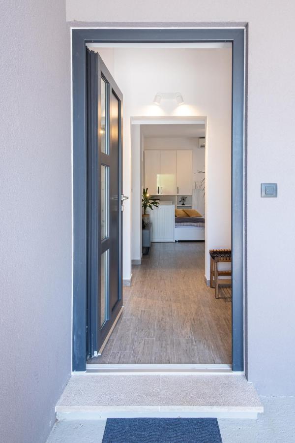 Studio Apartment Les - 4 Min Walk From Amphiteatre Pula Exterior foto